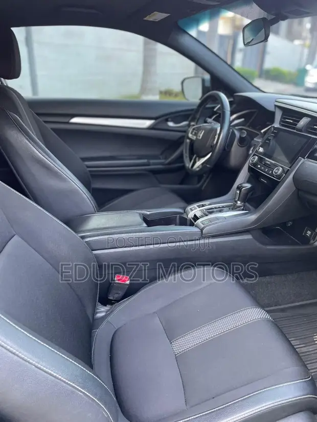 2019 Honda Civic Sport Coupe Gray - 1
