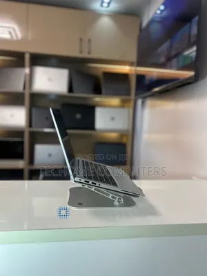 HP EliteBook 830 G8 Laptop - Core i5, 8GB RAM, 256GB SSD