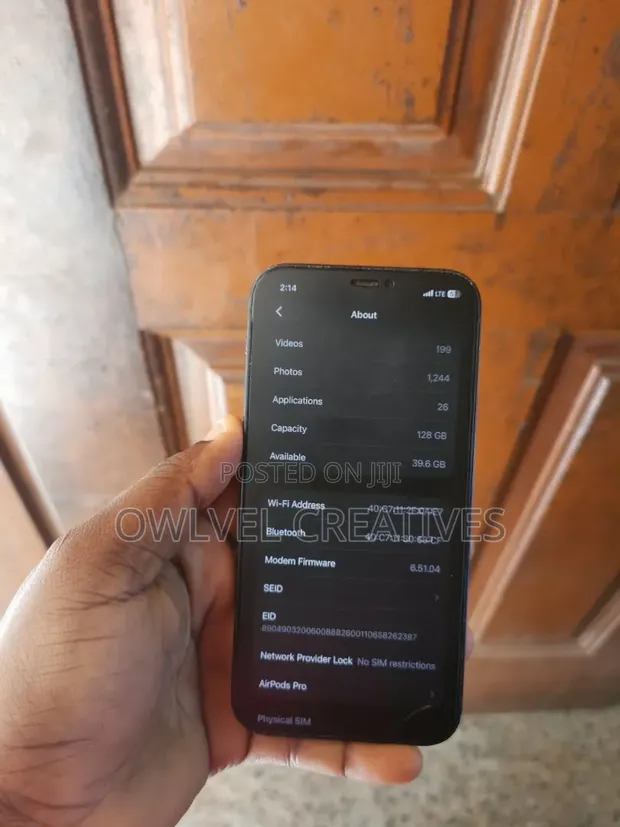 Apple iPhone 12 128GB Black - 1
