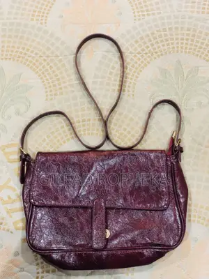 Quality Wine Red Leather Shoulder Bag