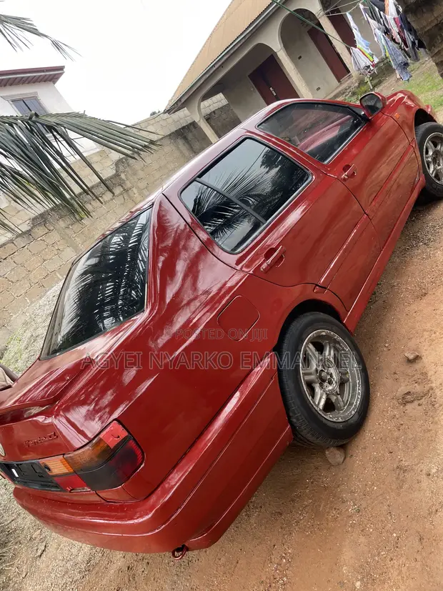 Volkswagen Vento 1994 Red - 1