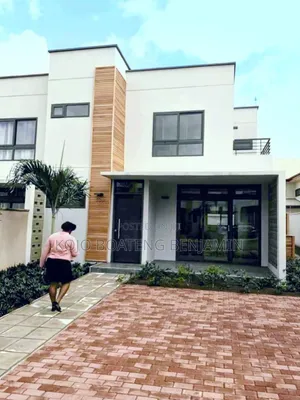 3 Bedroom House for Rent in Oyarifa