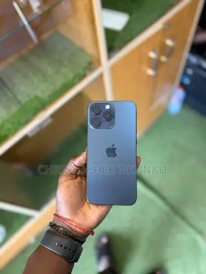 Apple iPhone 15 Pro Max 256GB Graphite
