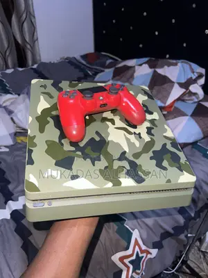 PS4 Slim 1TB Jailbroken with 11 Games