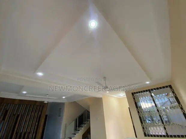 3-Bedroom Duplex for Rent in Abokobi, Accra Metropolitan - 1