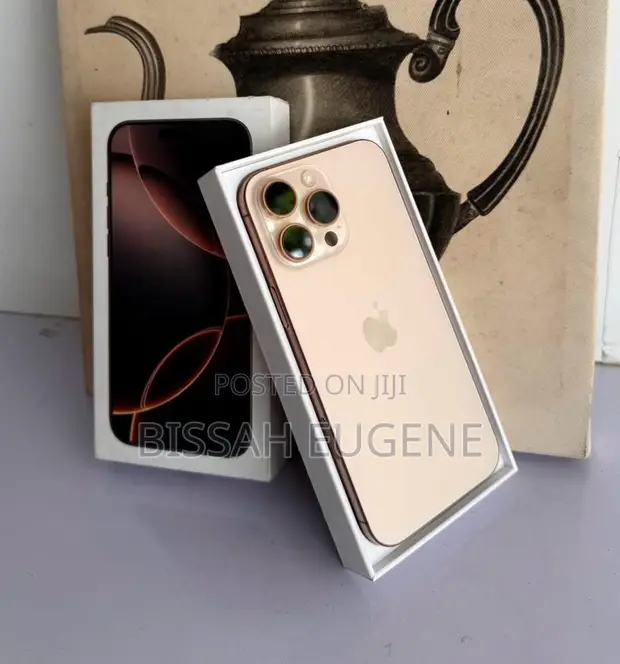 Apple iPhone 16 Pro Max 256GB Gold - 1