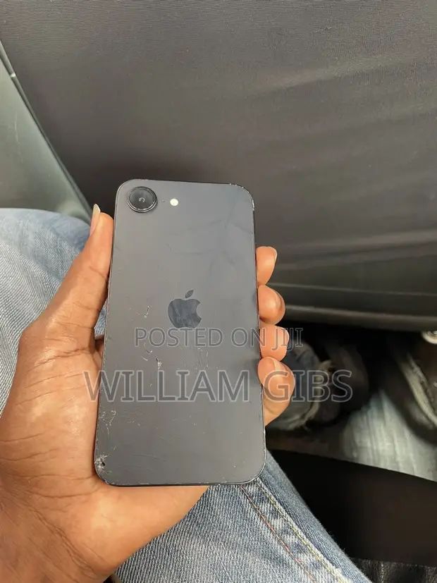 Apple iPhone 16e 128GB Black (Used) - 1