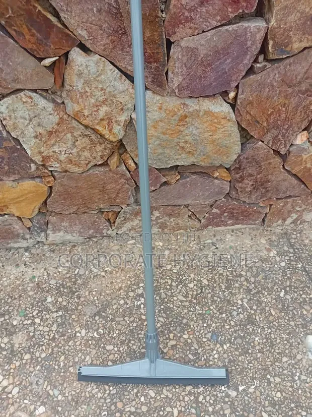 Floor Squeegee by Corporate Hygiene - 1