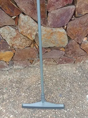 Floor Squeegee by Corporate Hygiene