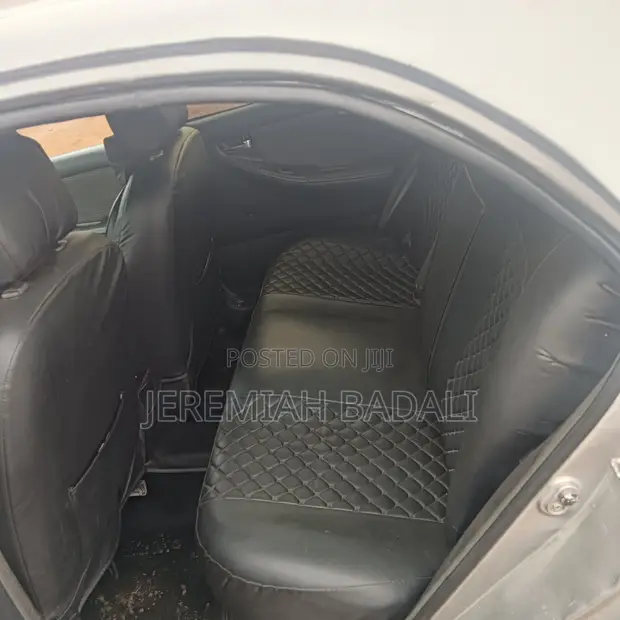 Toyota Corolla 2007 Gray - 1