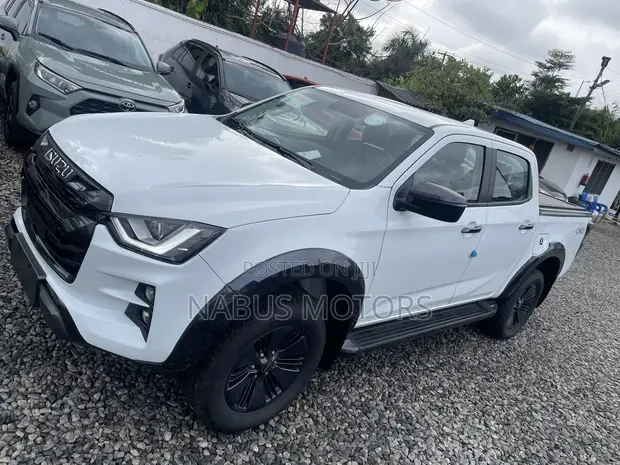 New Isuzu D-MAX 2026 Double Cabin Pickup - 1