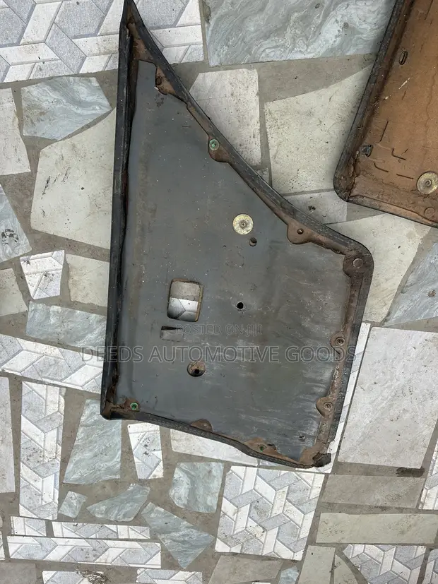 BMW E30 Door Cards (Coupe & 4 Door) - 1
