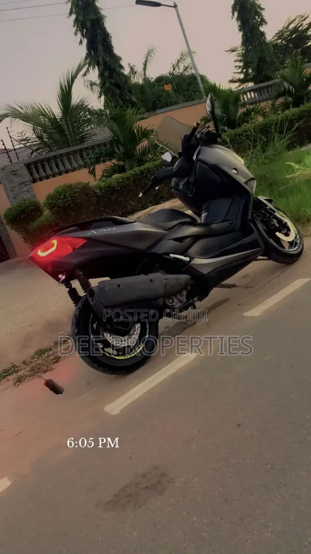 Yamaha XMAX 2024 - 1