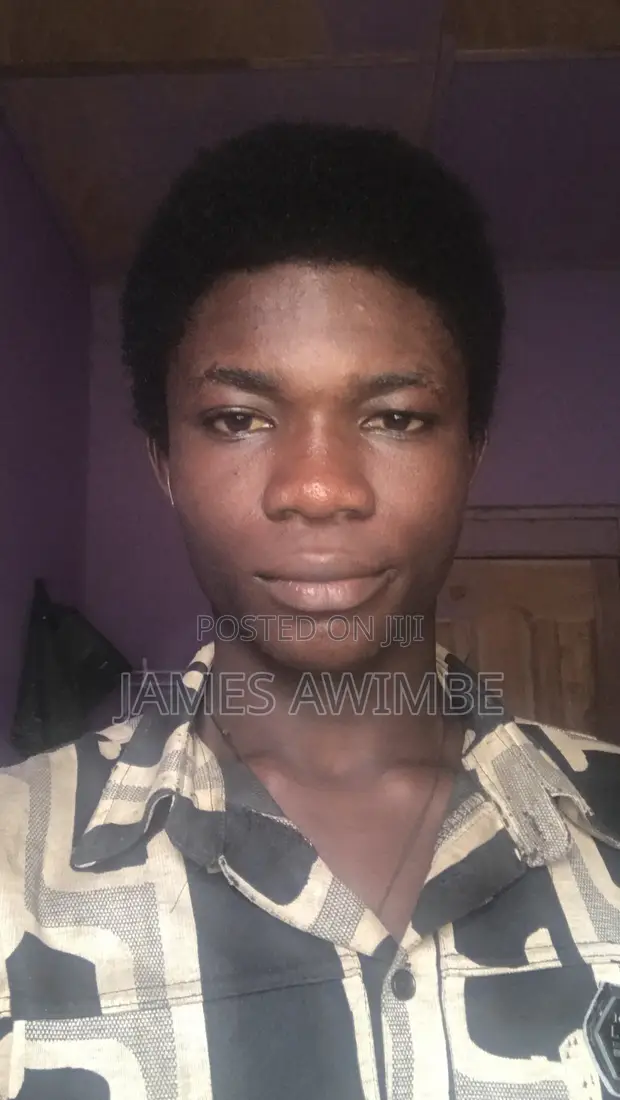 Young Man Seeking Job - Retail/Sales - 1