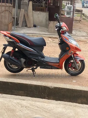 Kymco Racing 150 Scooter - Orange