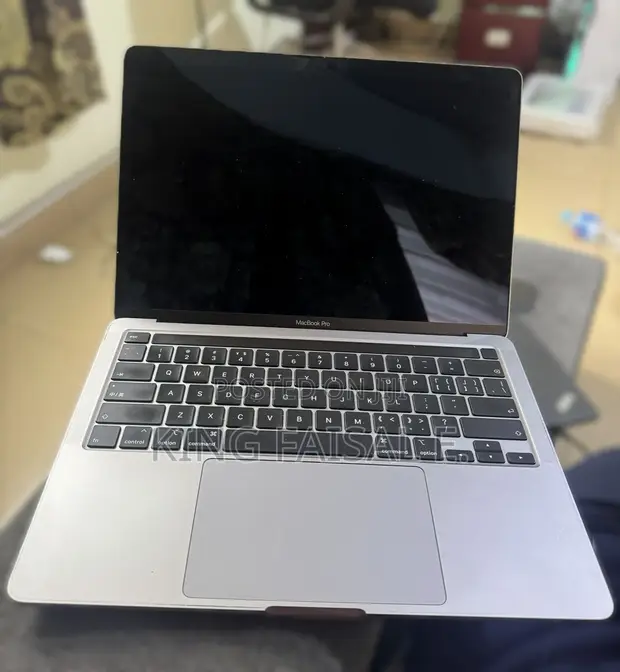 Apple MacBook Pro 2020 16GB RAM, 256GB SSD - 1