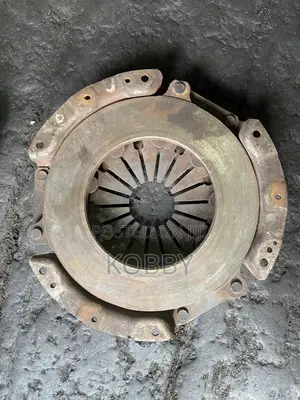 Nissan TD Hardbody NP300 Pressure Plate & Clutch Disc