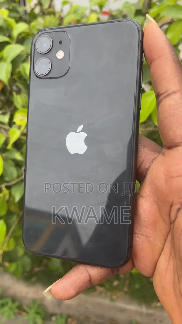 Apple iPhone 11 64GB Black - 1