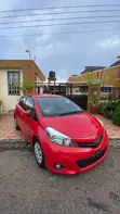 Toyota Vitz 2013 Red - 4