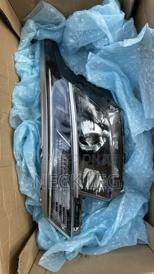 Original Kia Seltos Driver Side Headlight (2021 Ex)