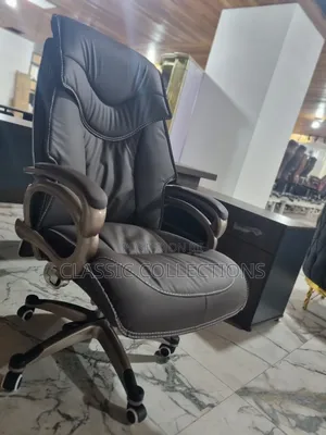 High Back Executive Chair - Brand New