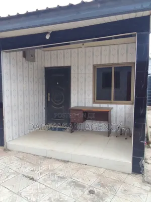 1 Bedroom Room & Parlour for Rent, Daddy Sam Agency, Lakeside Estate