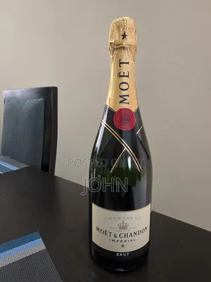 Moët & Chandon Impérial Brut Champagne 750ml - Original Box