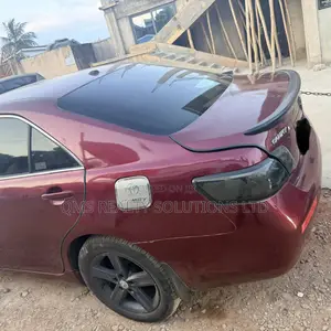 2011 Toyota Camry LE 4dr Sedan (2.5L)