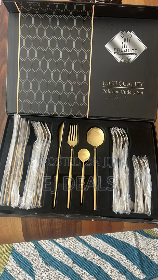 24-Piece Gold Plated Cutlery Set - 1