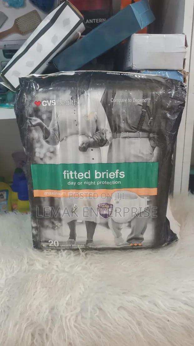 CVS Health Fitted Briefs - Medium, Maximum Absorbency - 1