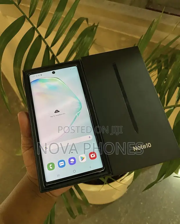 New Samsung Galaxy Note 10 5G 256GB - 1