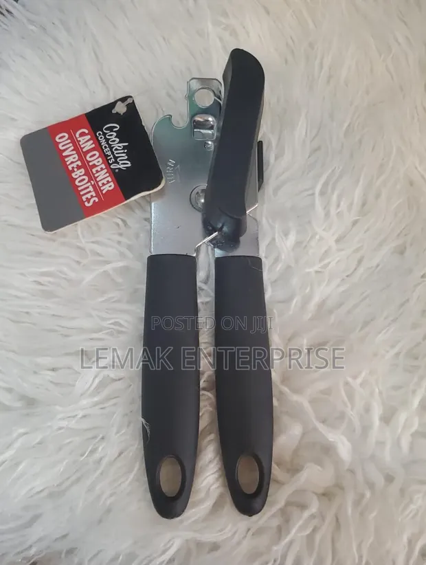 Cooking Concepts Manual Can Opener - Black Plastic Grip - 1