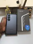 New Samsung Galaxy S26 256GB Blue - 1