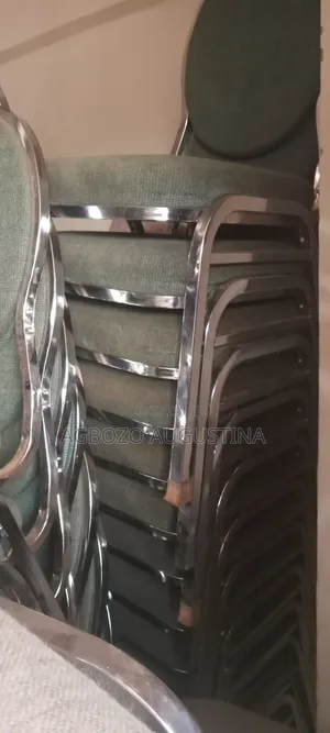 AGBOZO Church Chairs - Used