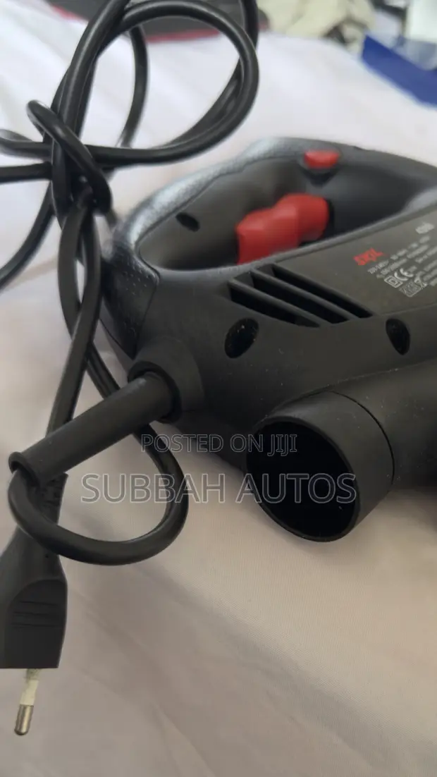 SKIL 420 Watt Electric Jigsaw - 1