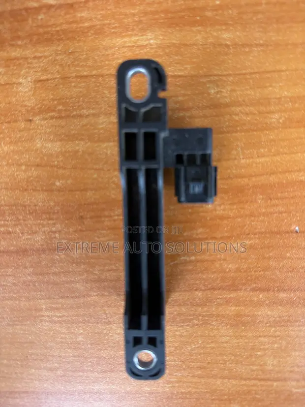 2018-2020 Honda Accord Keyless Entry Antenna Receiver Module - 1