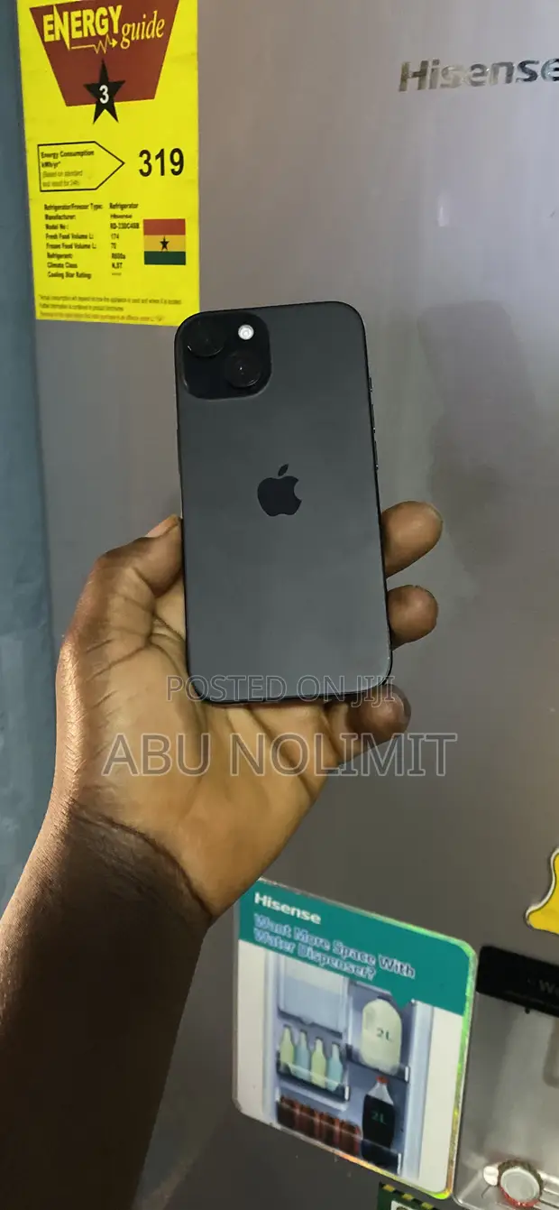 New Apple iPhone 15 128GB Black - 1