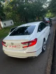 Honda Accord Touring 2019 White - 2