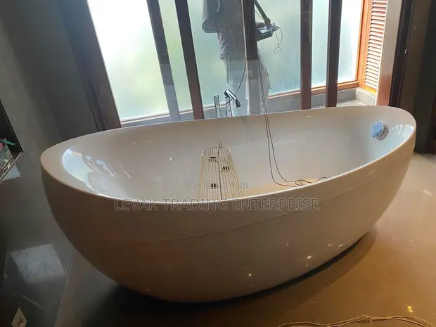 Brand New Jacuzzi Bathtub with Covered Panel - 1