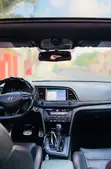 Hyundai Elantra 2017 Blue - 2
