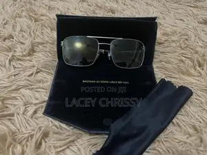 Original Privé Revaux Rico Square Navigator Sunglasses