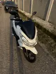 Honda Scooter 2021 White - 3