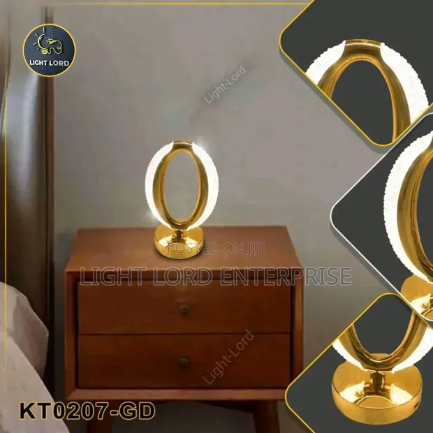 KT0207 Gold Crystal Table Lamp - 1