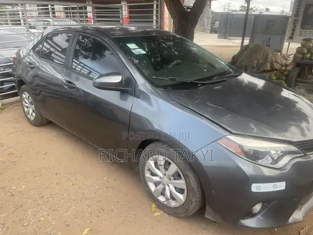 2014 Toyota Corolla L Sedan - Gray - 1