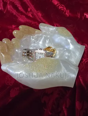 Golden Touch Desk Display
