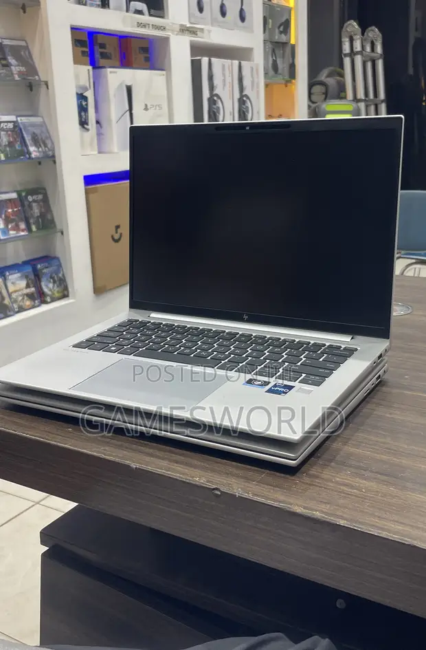 HP EliteBook 840 G9 Laptop - Intel Core i7, 16GB RAM, 512GB SSD - 1