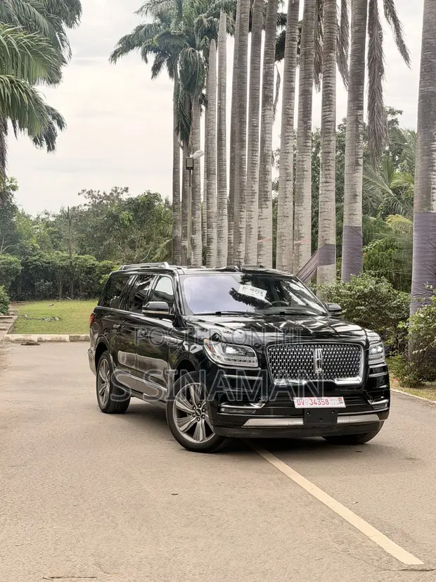 Lincoln Navigator L 2018 Black - 1