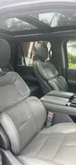 Lincoln Navigator L 2018 Black - 4