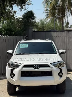 2021 Toyota 4Runner SR5 Premium White