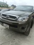 Toyota Hilux 2010 - 1